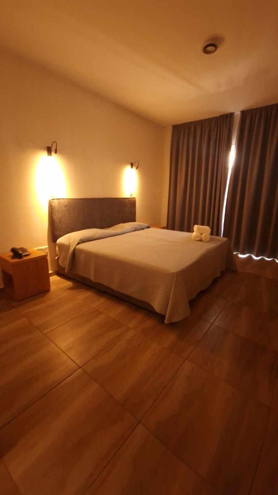 M. Moniatis Hotel