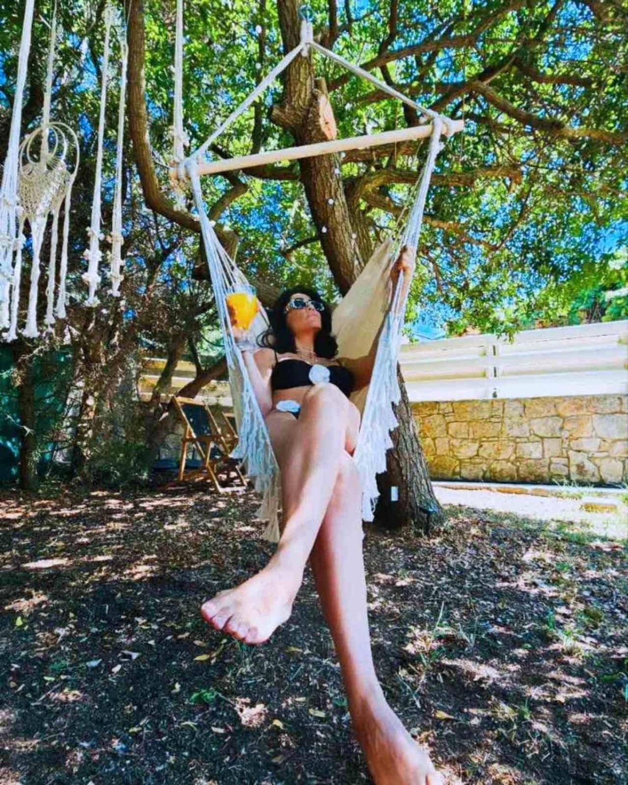 Angela Villa Dhrousha