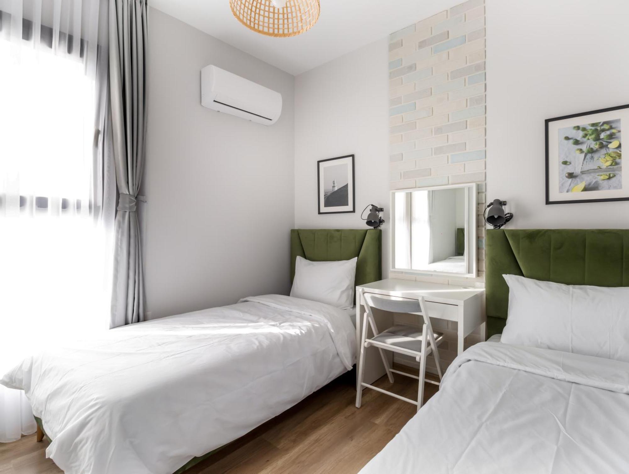 Caesar Blue Seaside Luxury * Gastria