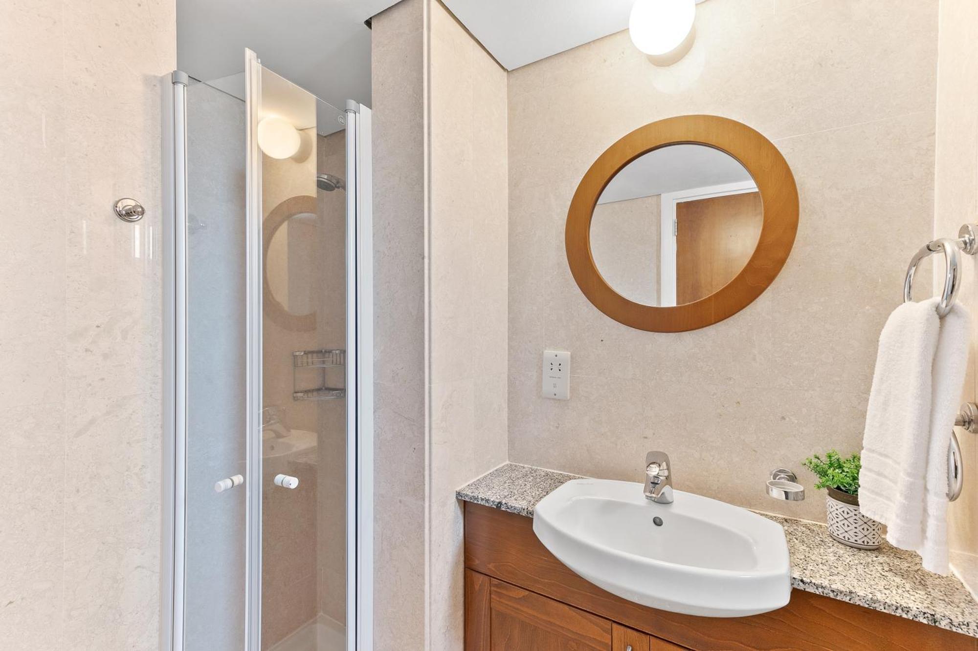 2 Bedroom Chloe With Communal Pool, Aphrodite Hills Apartment *