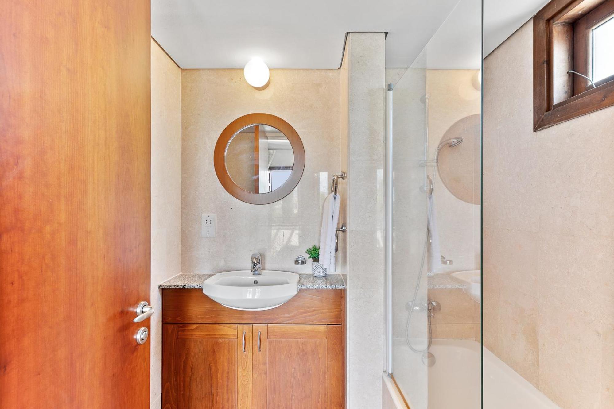 2 Bedroom Chloe With Communal Pool, Aphrodite Hills Apartment Kouklia