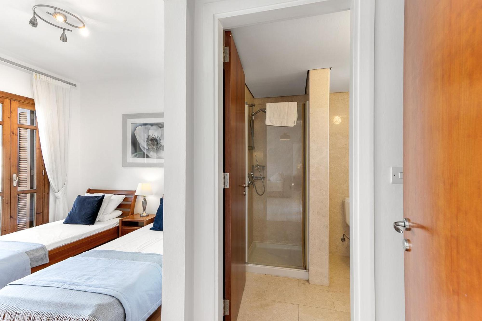 2 Bedroom Chloe With Communal Pool, Aphrodite Hills *