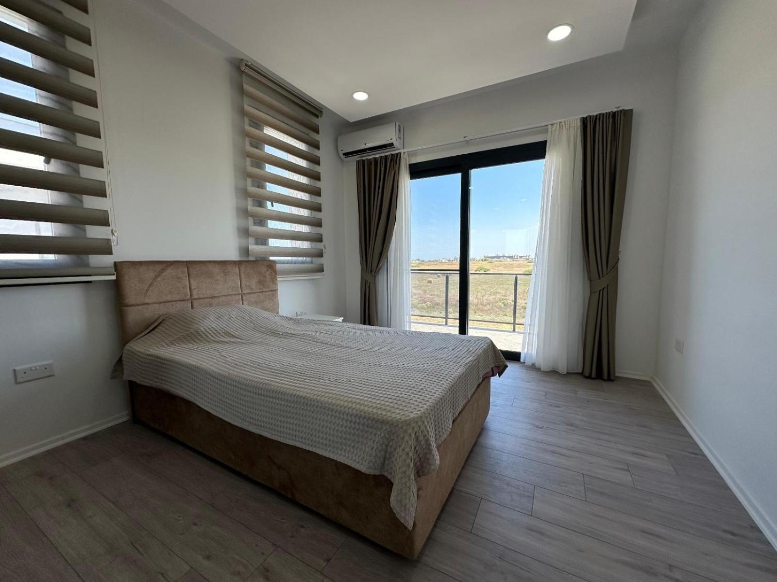Villa Iskele Bahceler De Kiralik Triplex Havuzlu Luks