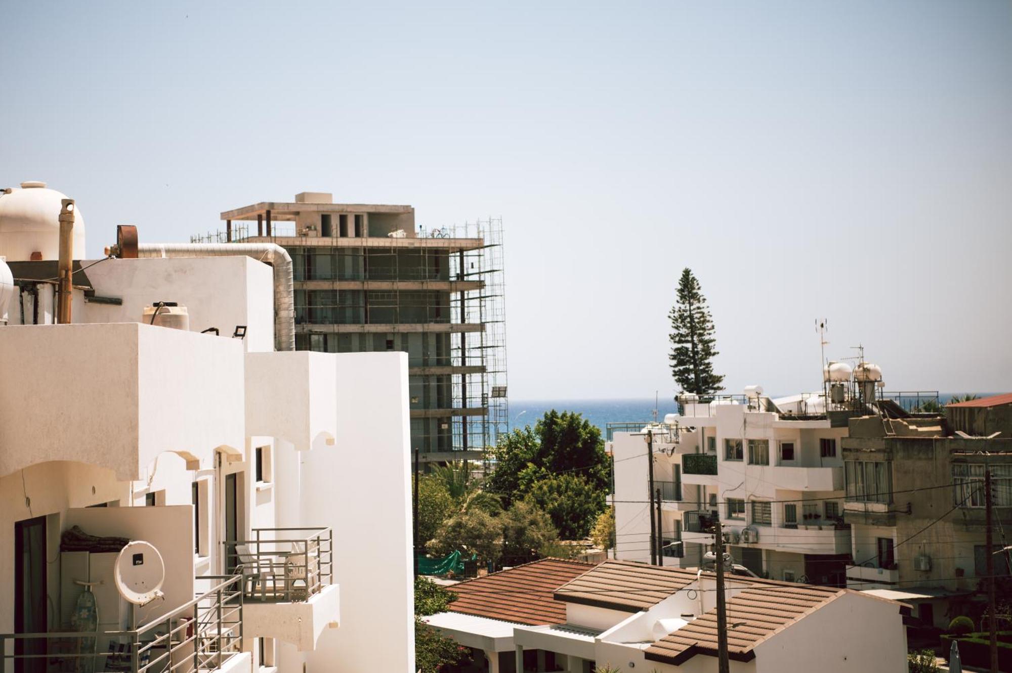Sunrise Apartment Larnaca