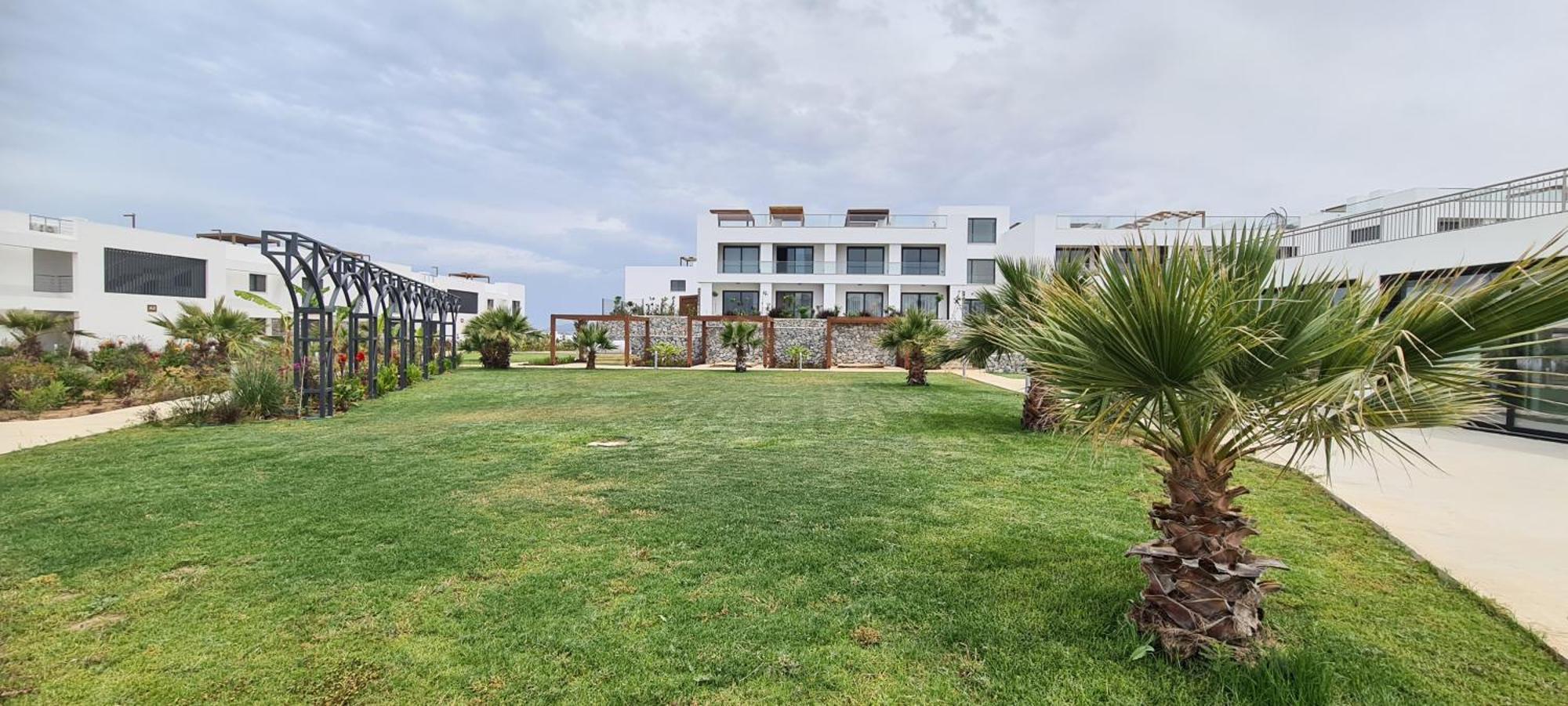 New Luxury Garden Close To The Sea Apartment Kalogrea