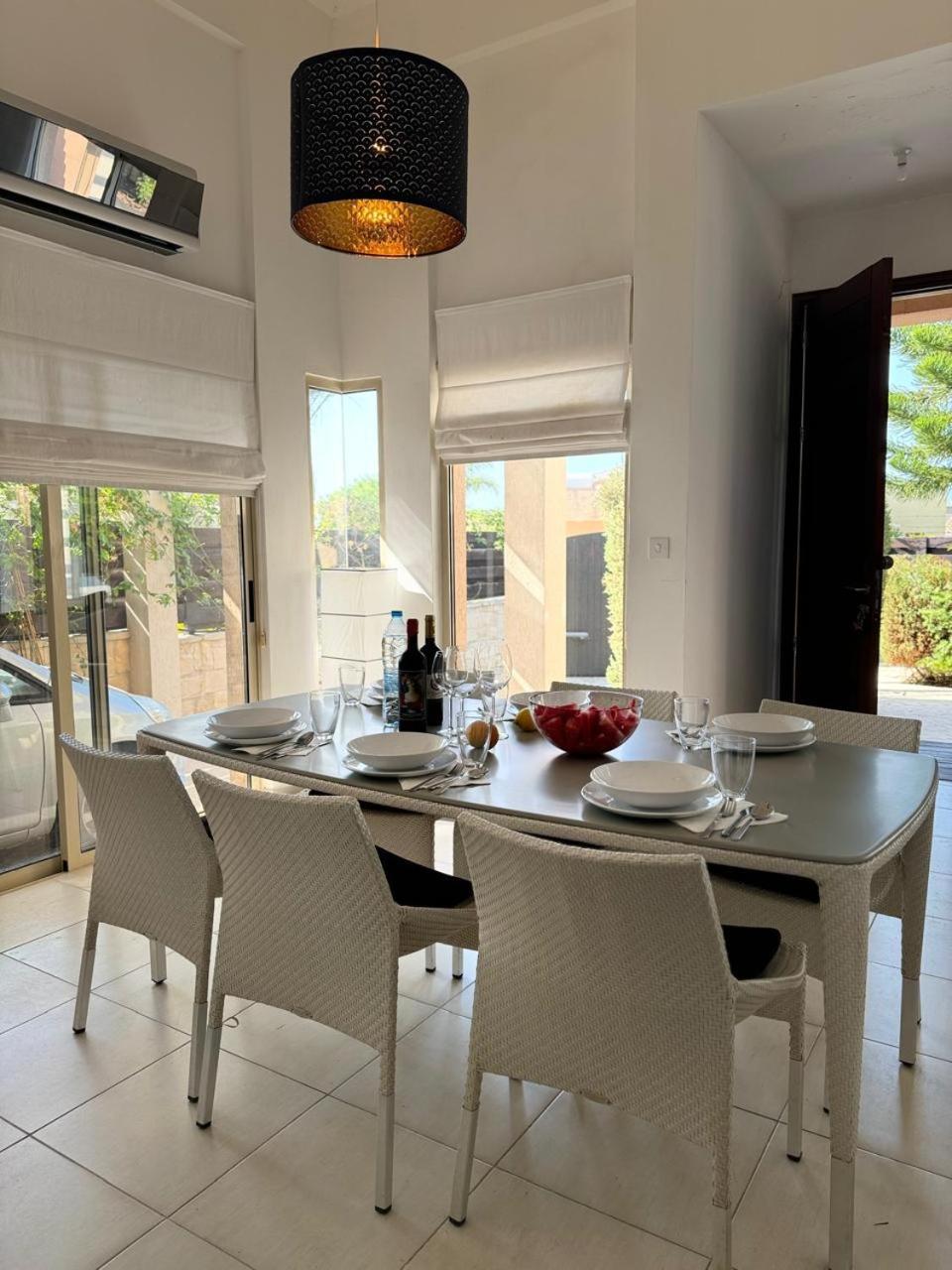 Thalassa Villa