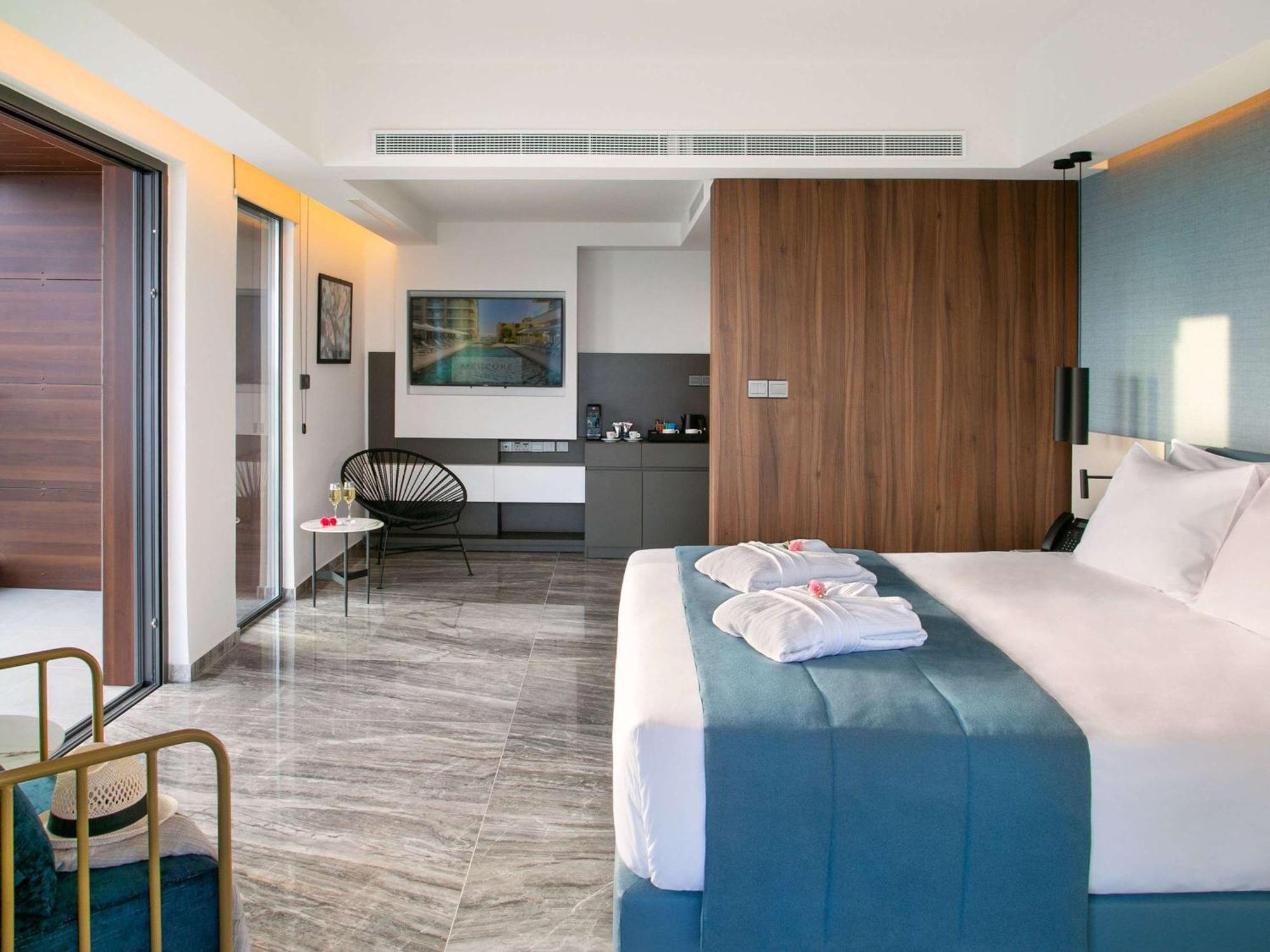 Mercure Lárnaca