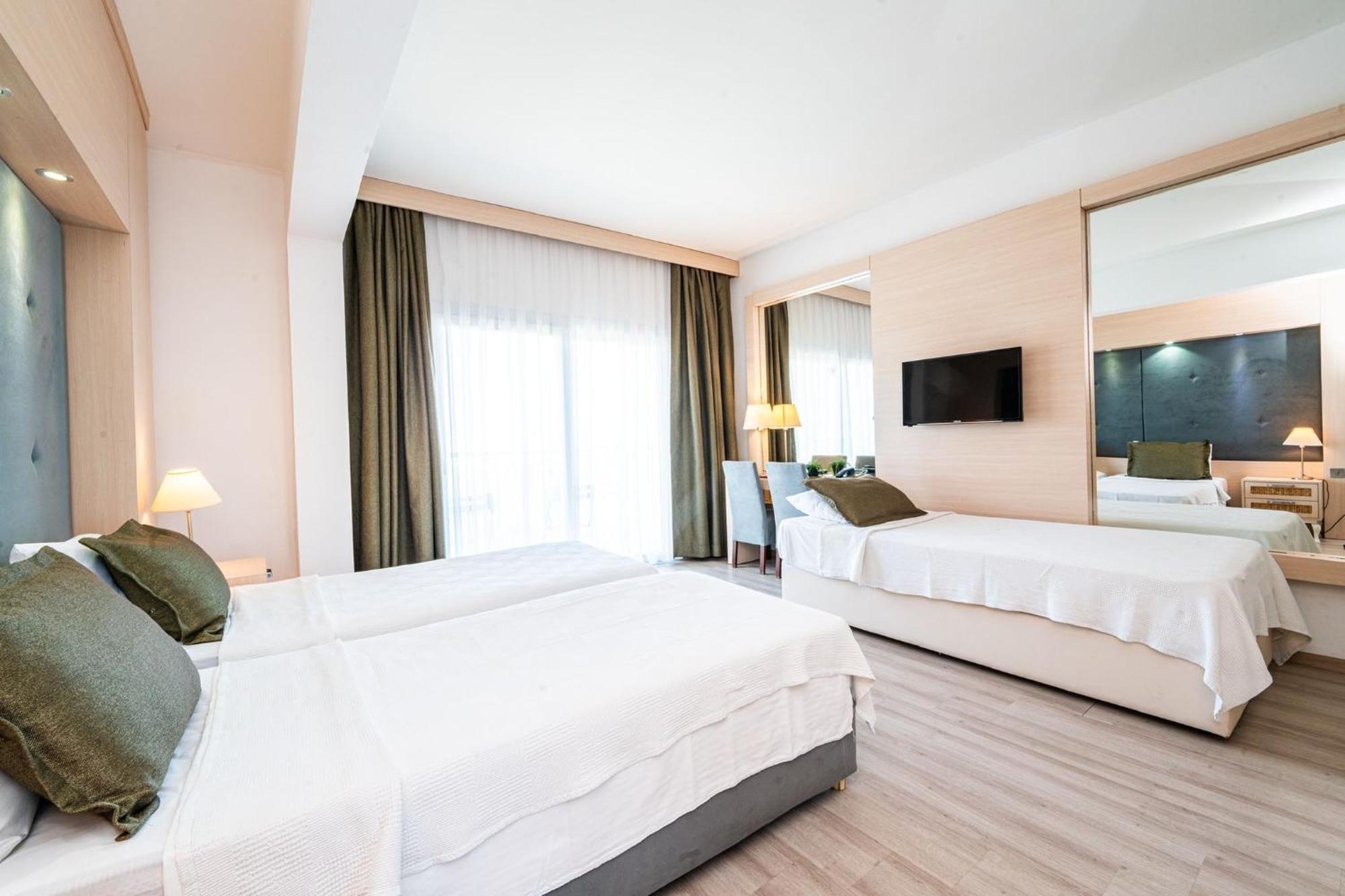 Hotel Manolya