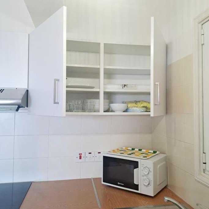 Cypresa Sweet Oroklini Apartment