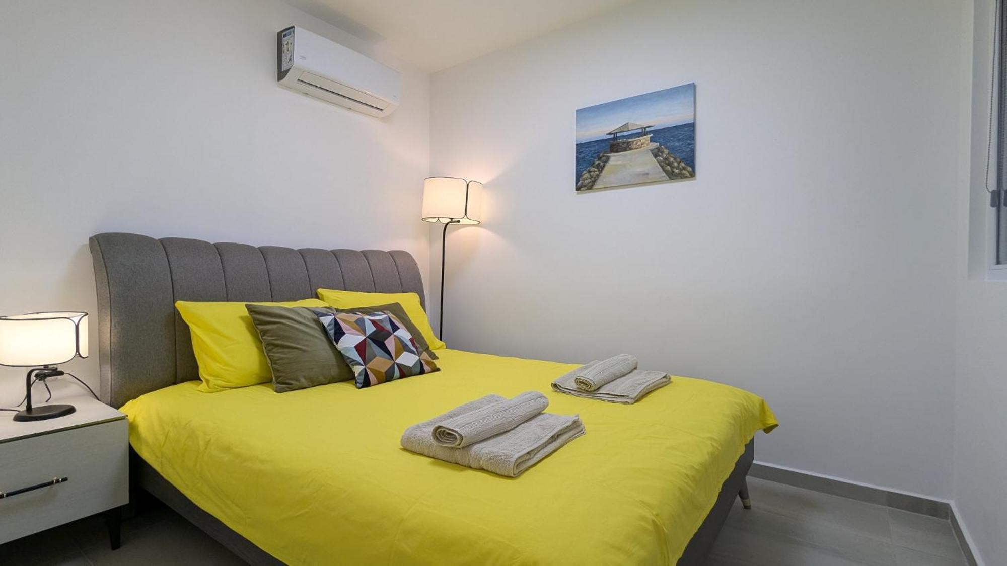 Smart With Large Terrace *