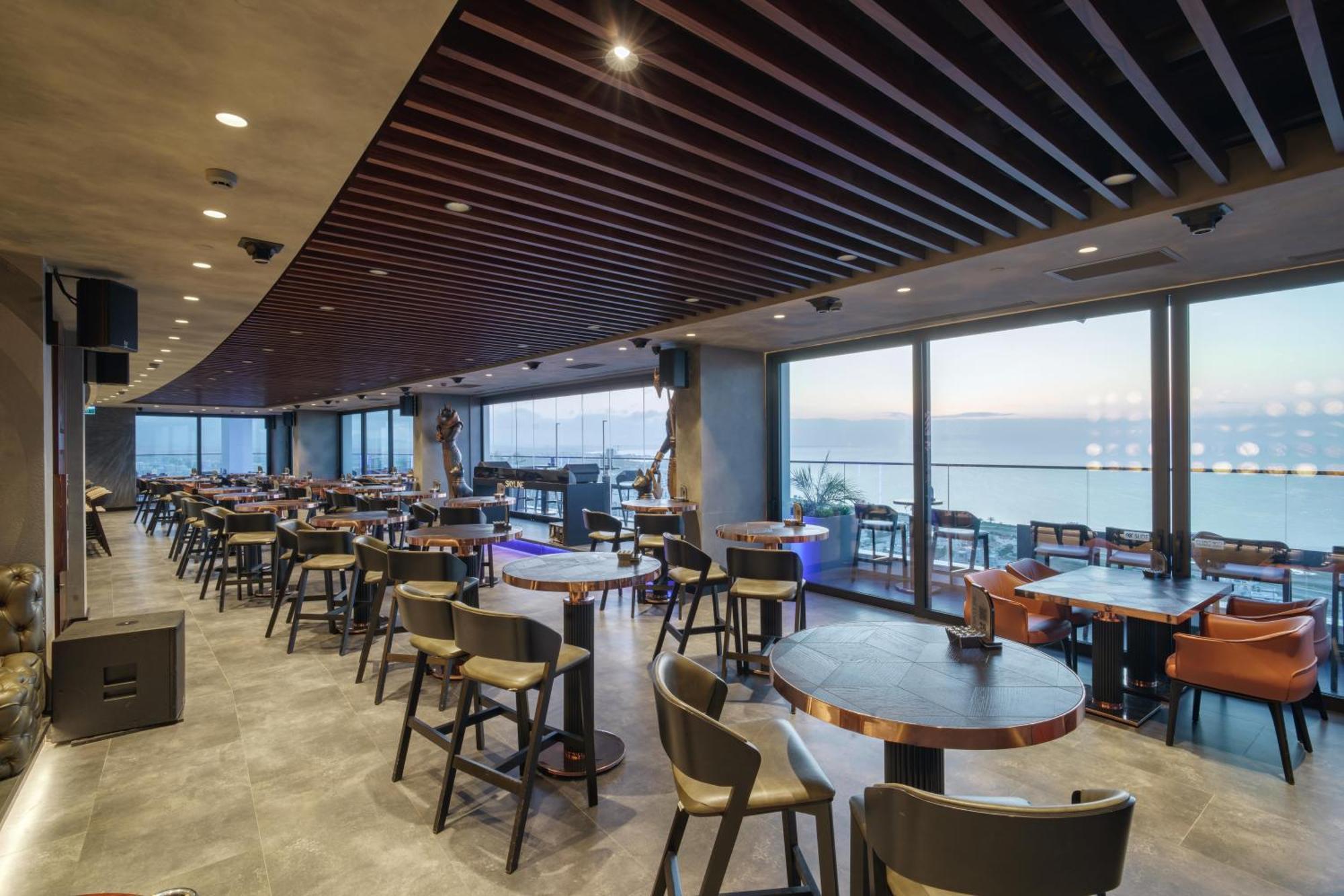 Grand Sapphire & Casino 5* Trikomo