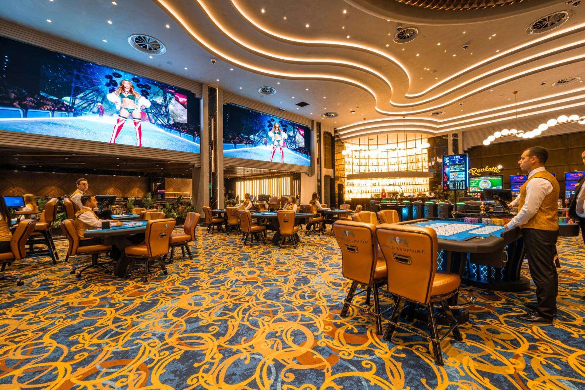 Hotel Grand Sapphire & Casino