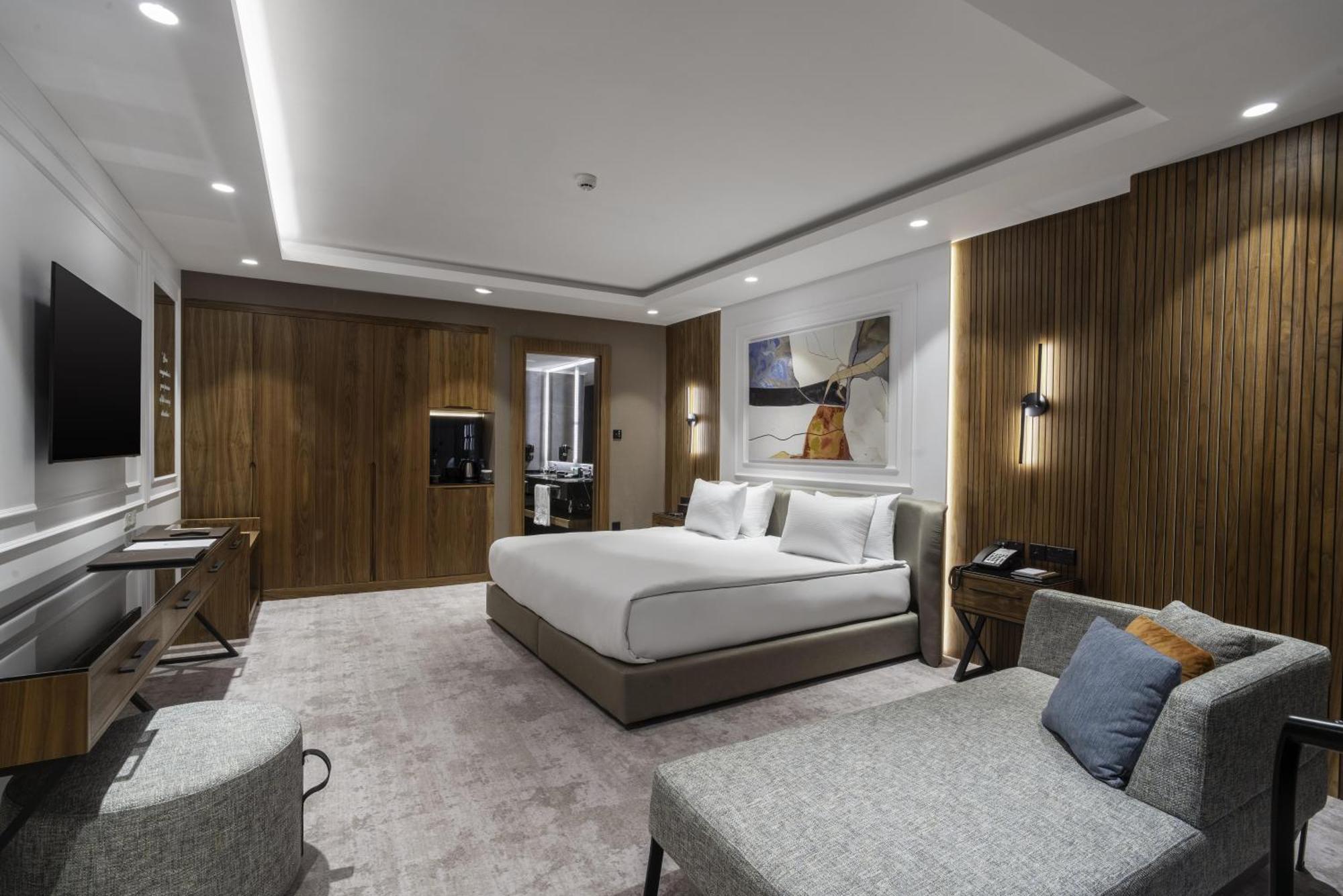 Hotel Grand Sapphire & Casino 5*