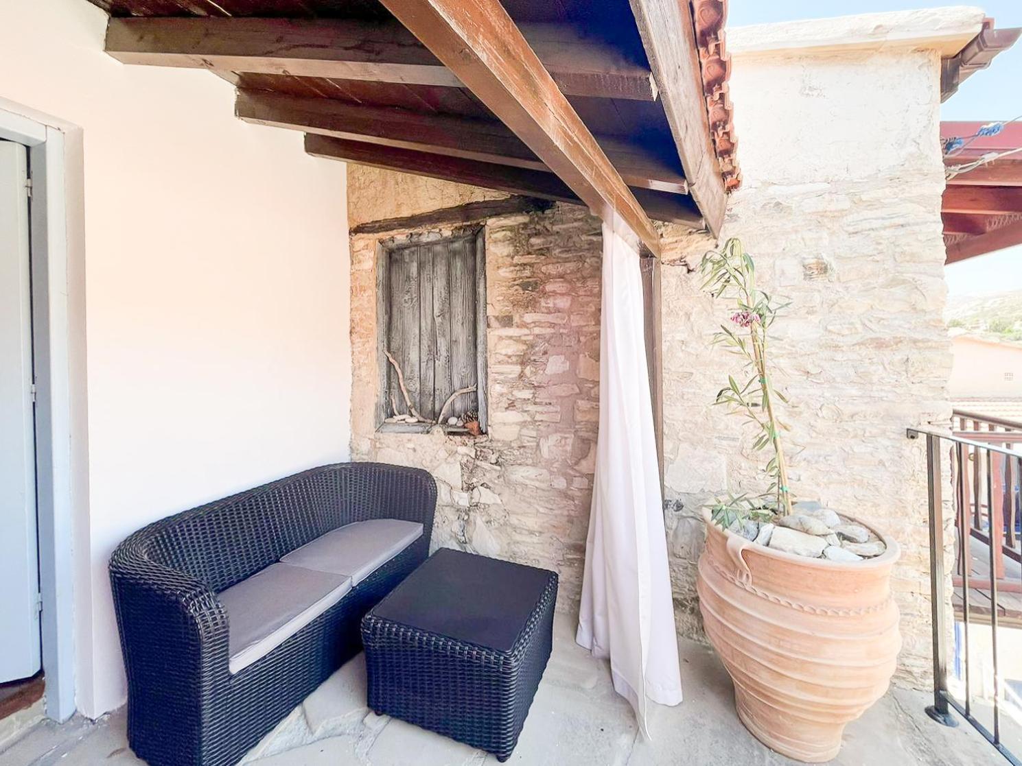 Square - With Pool 3 Minutes Walk * Kalavasos