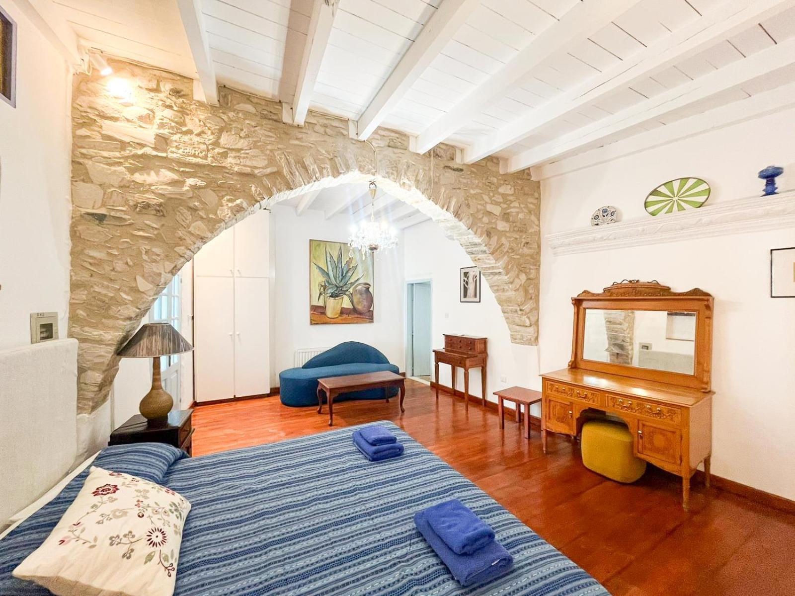 Country house Square - With Pool 3 Minutes Walk Kalavasos
