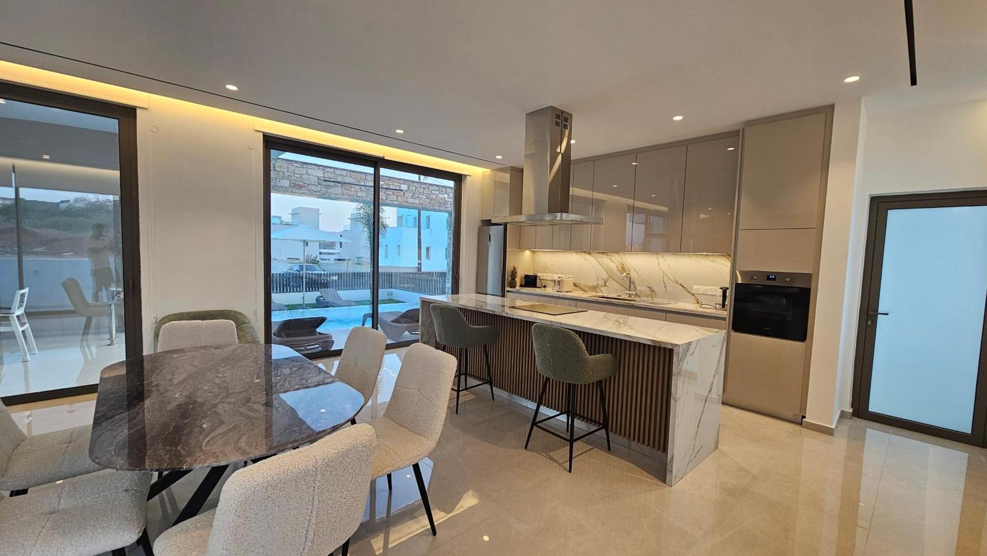 Villa Oasis Luxury *