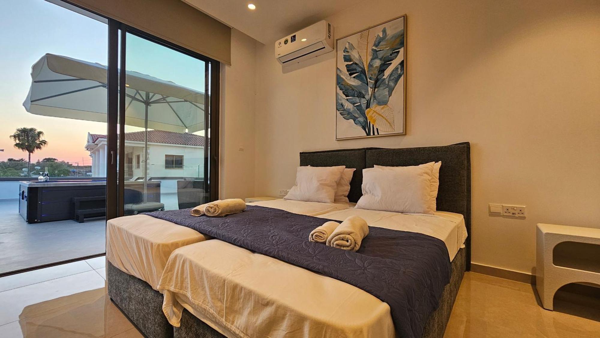 Oasis Luxury