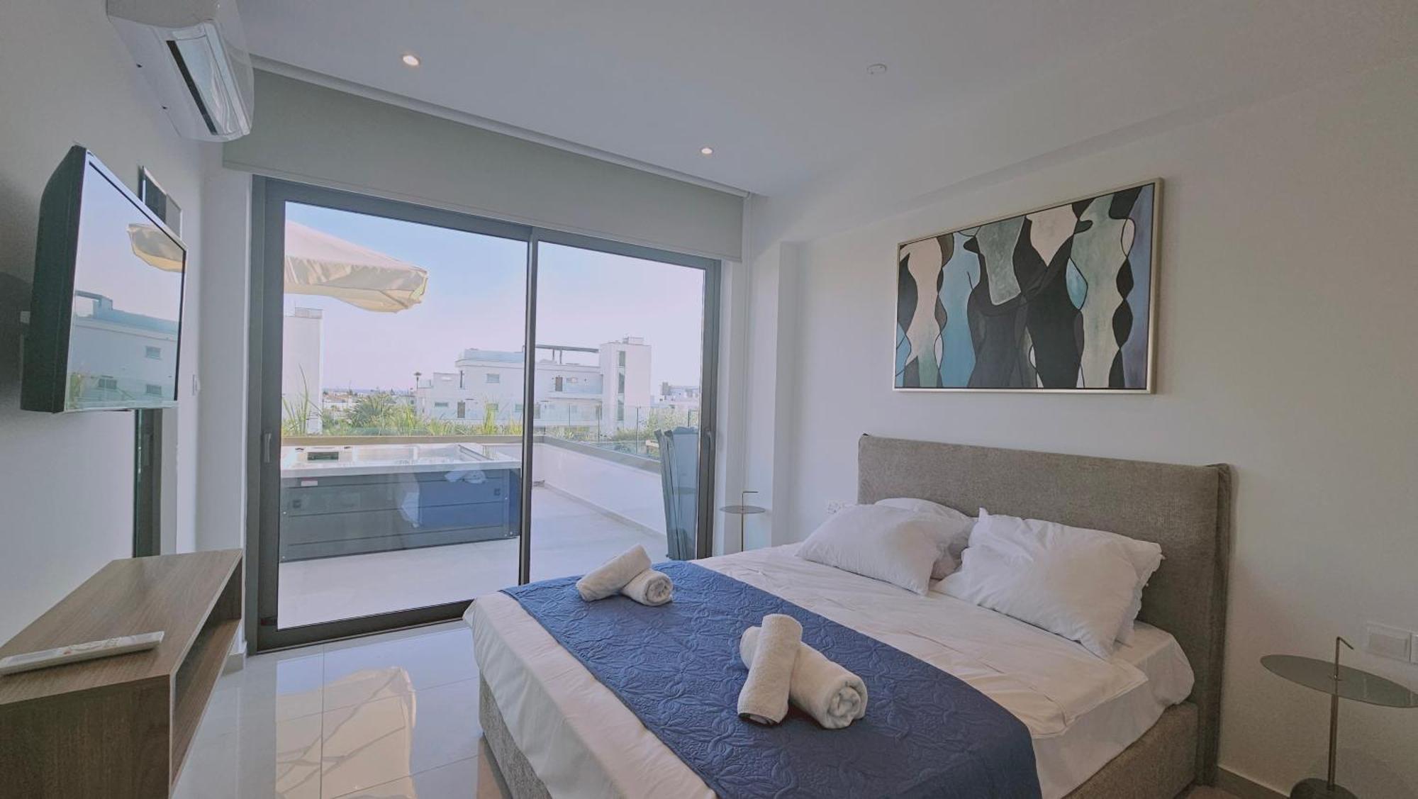 Oasis Luxury Ayia Napa