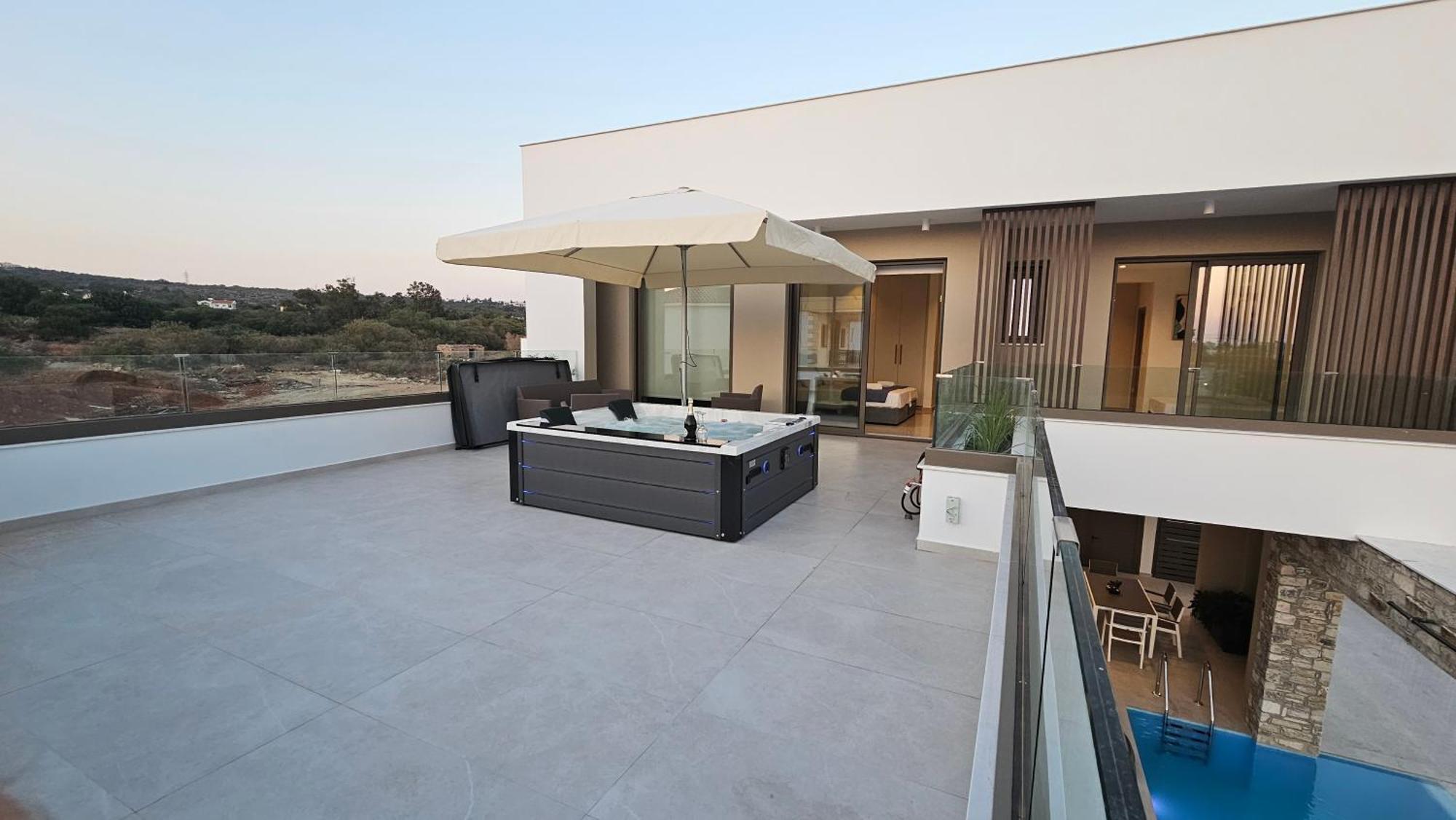 Oasis Luxury *