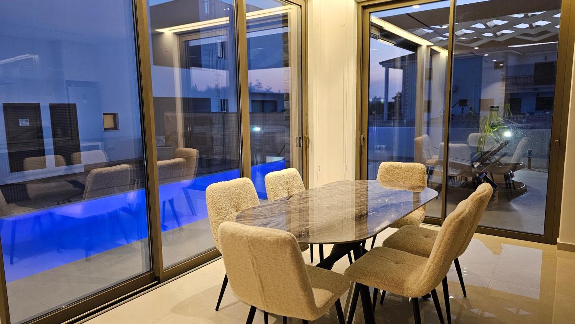 Villa Oasis Luxury