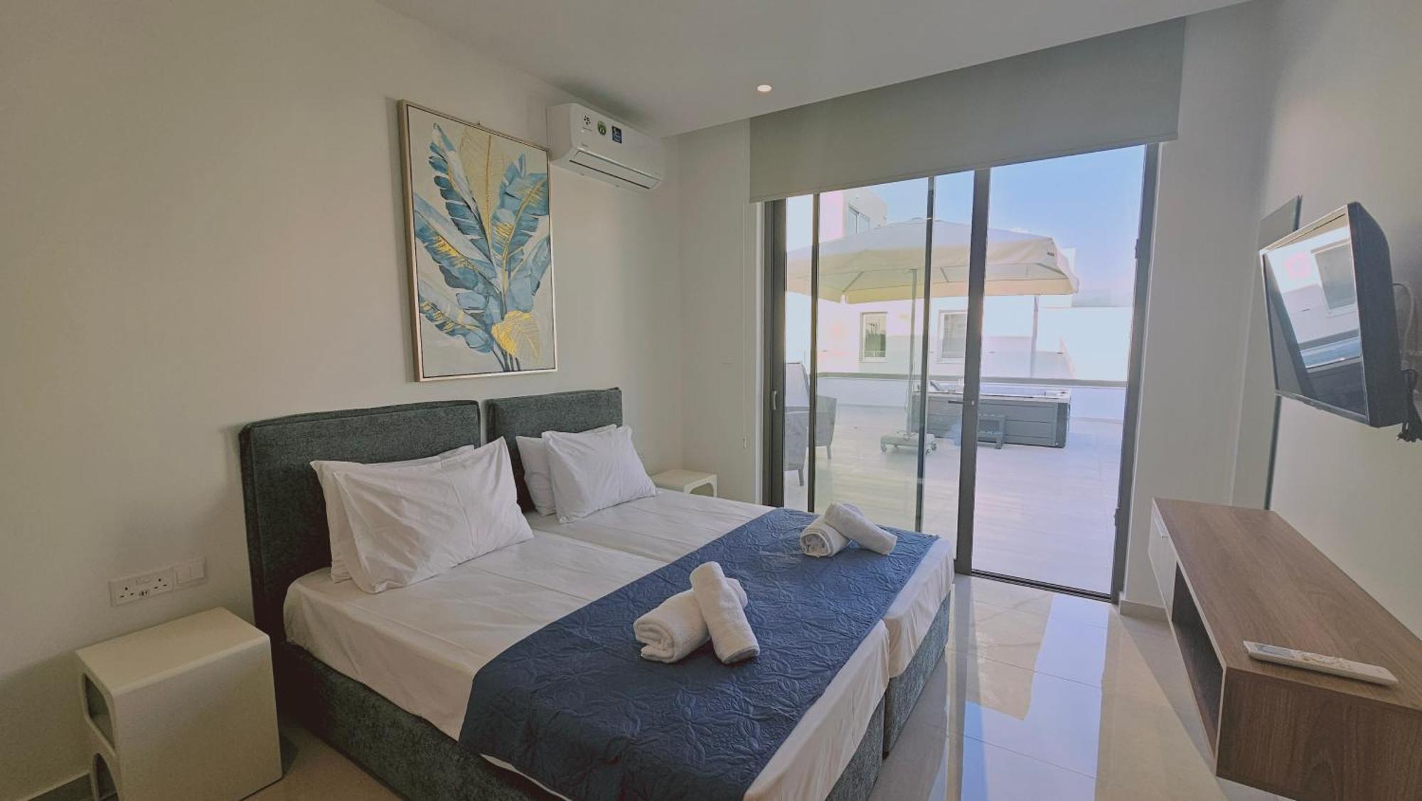 Oasis Luxury Ayia Napa