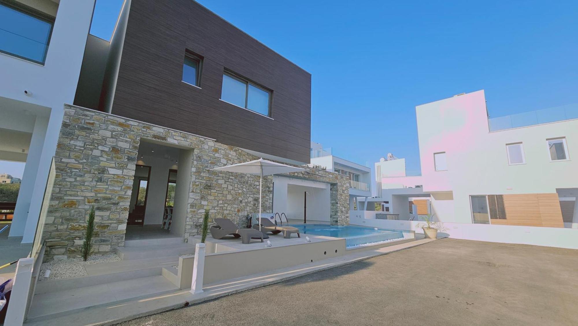 Oasis Luxury *