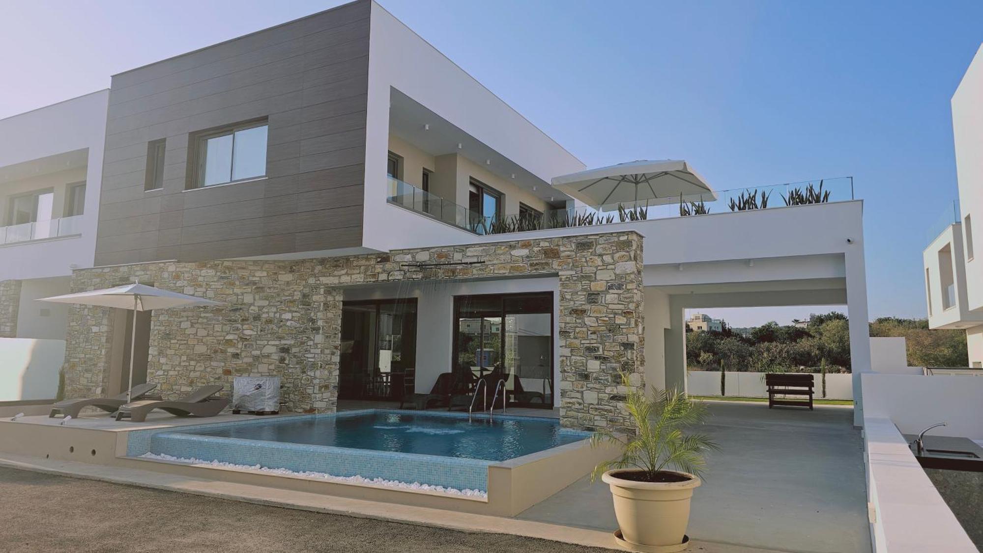 Oasis Luxury Ayia Napa
