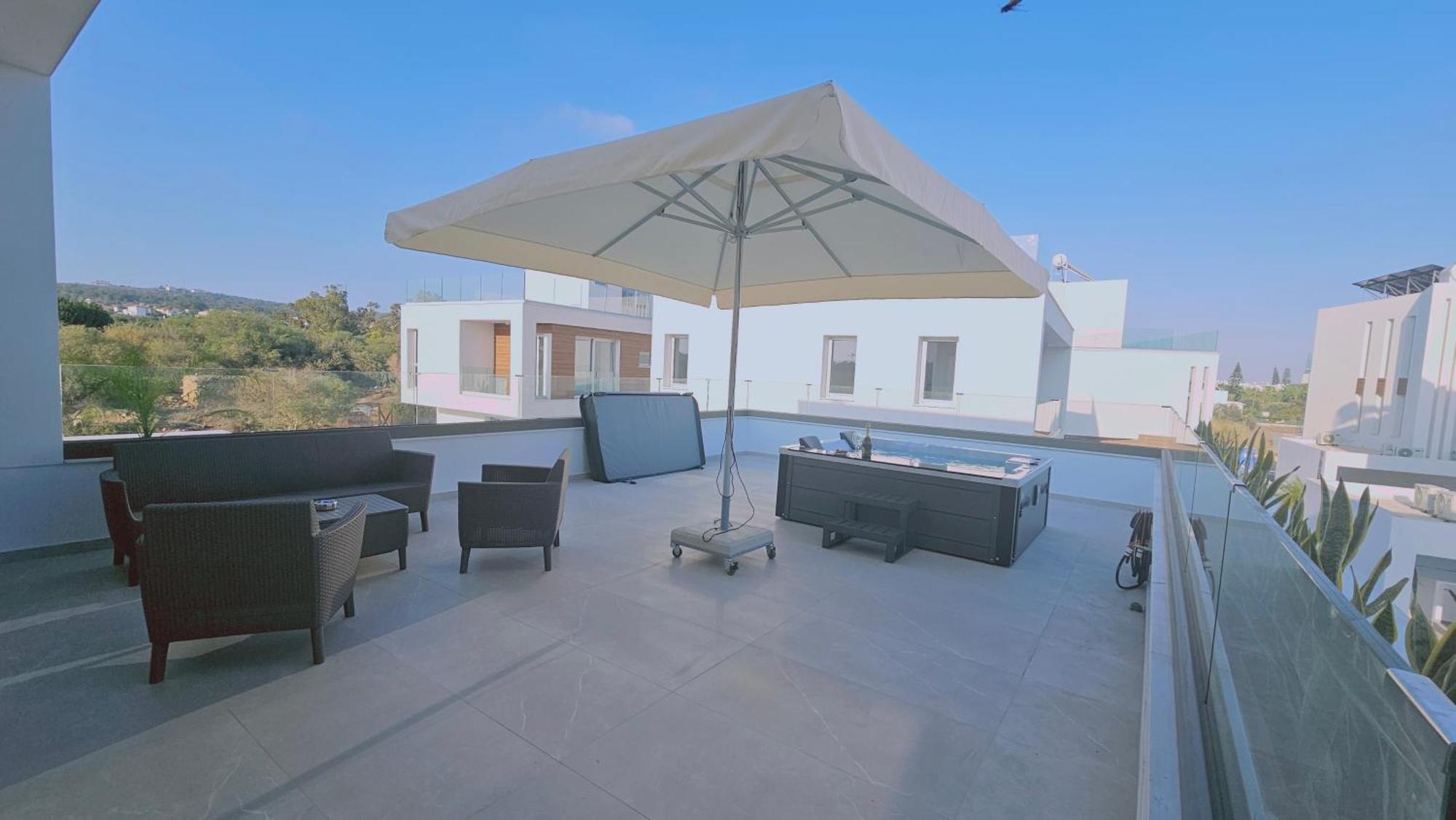 Oasis Luxury * Ayia Napa