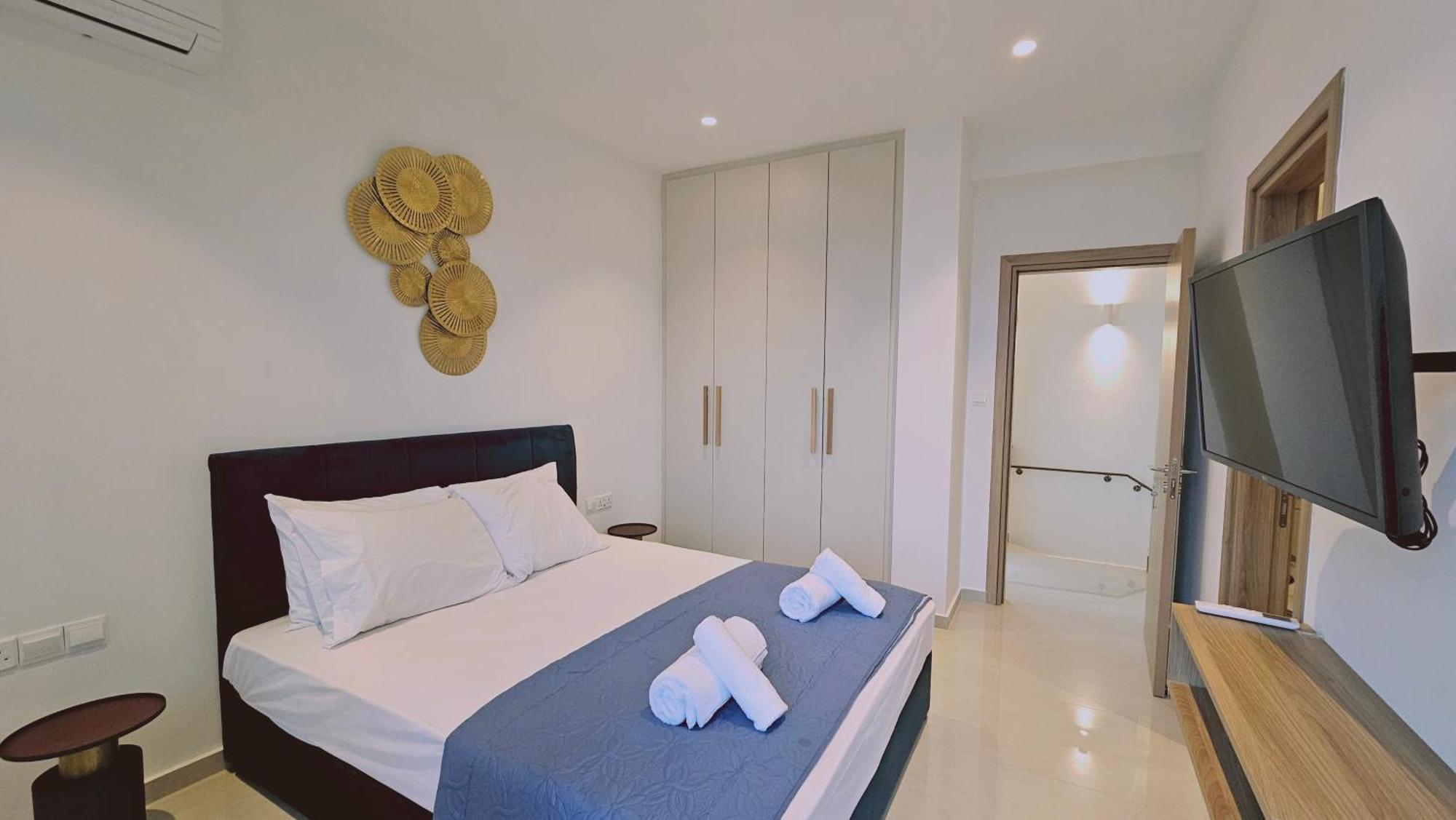 Oasis Luxury
