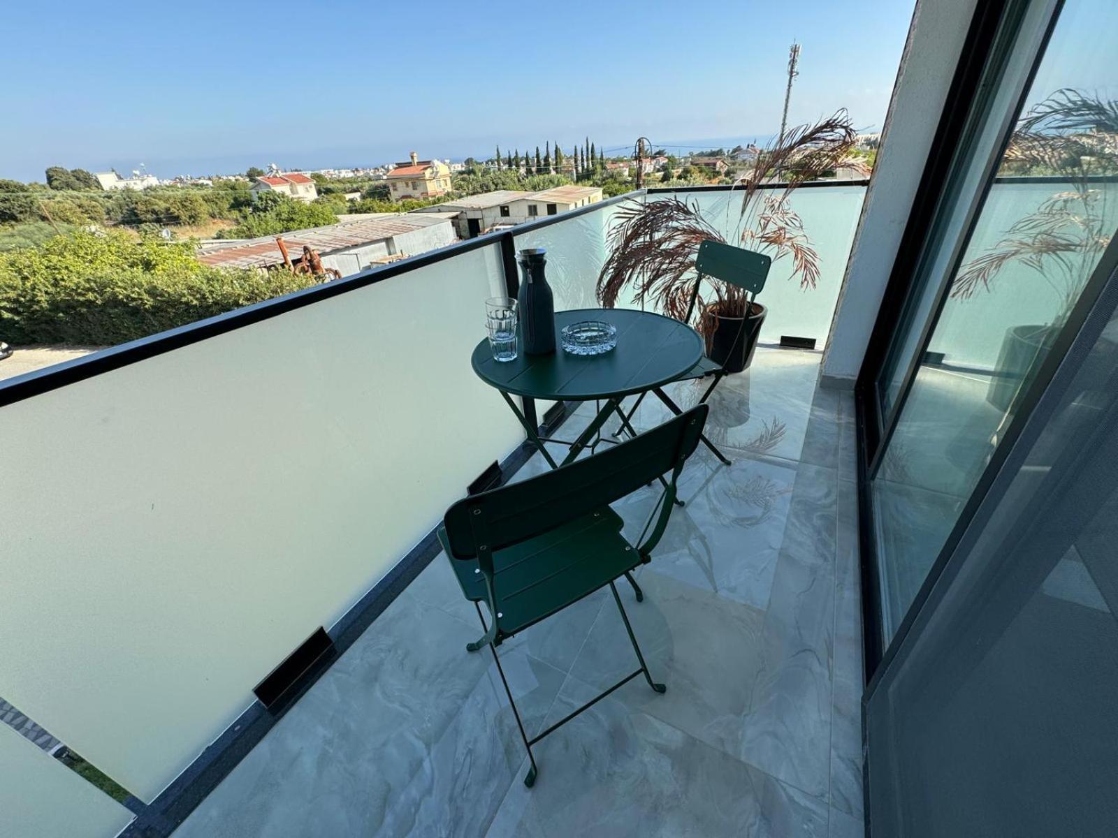 Apartment Penthouse In Lapta, A Cozy Coastal Retreat *