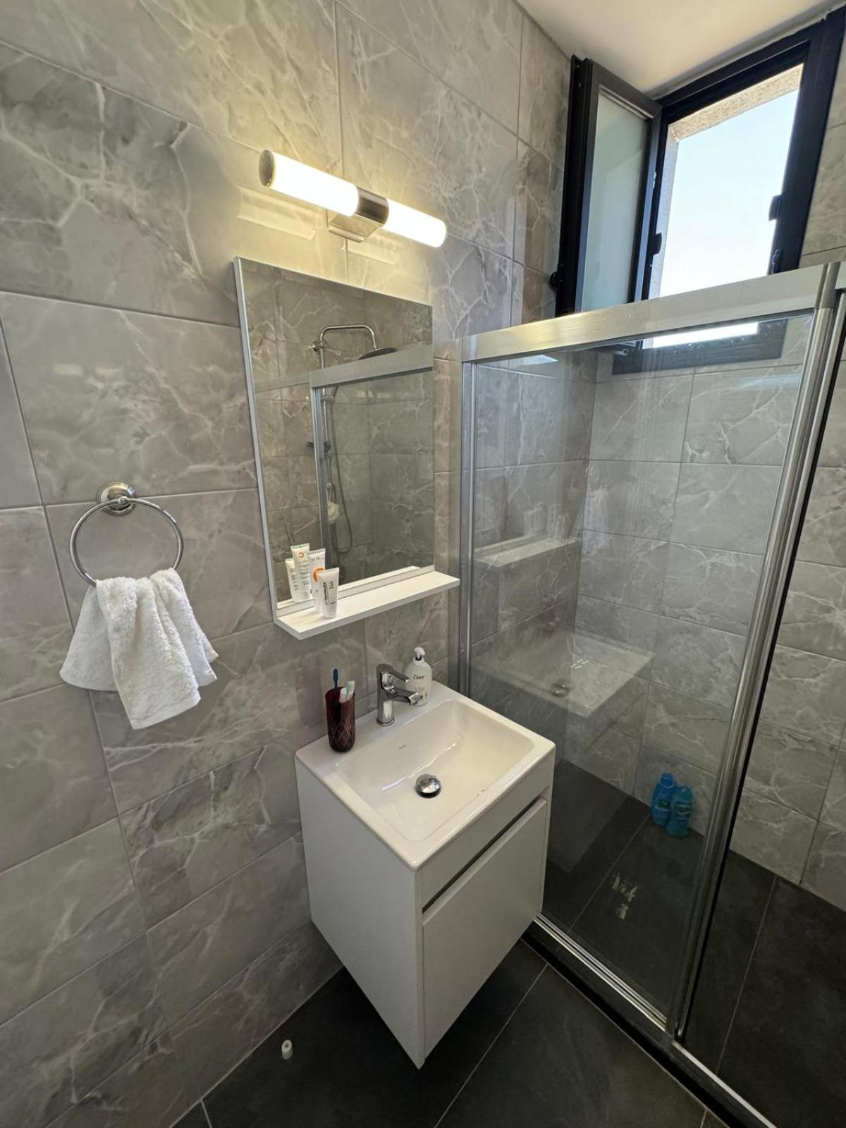 Penthouse In Lapta, A Cozy Coastal Retreat Lapithos (Northern Cyprus)