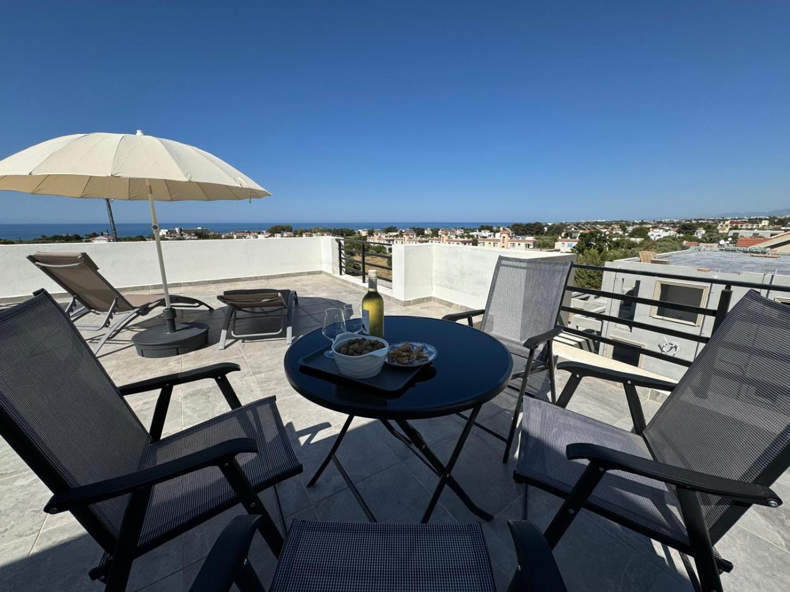 Penthouse In Lapta, A Cozy Coastal Retreat Lapithos (Northern Cyprus)