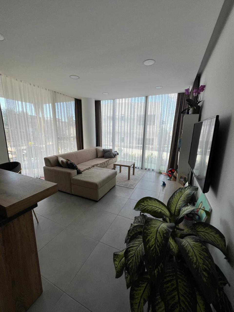 Eden Garden 2 Apartment