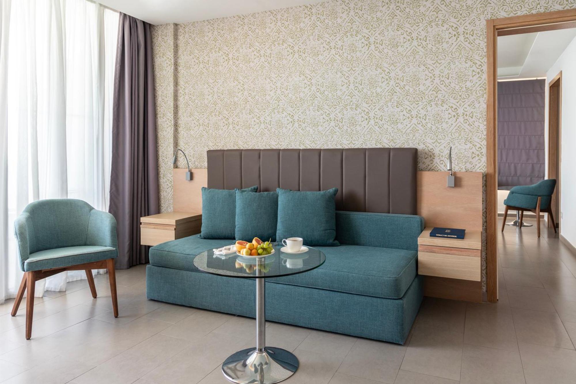 Hotel Royal Apollonia By Louis 5*