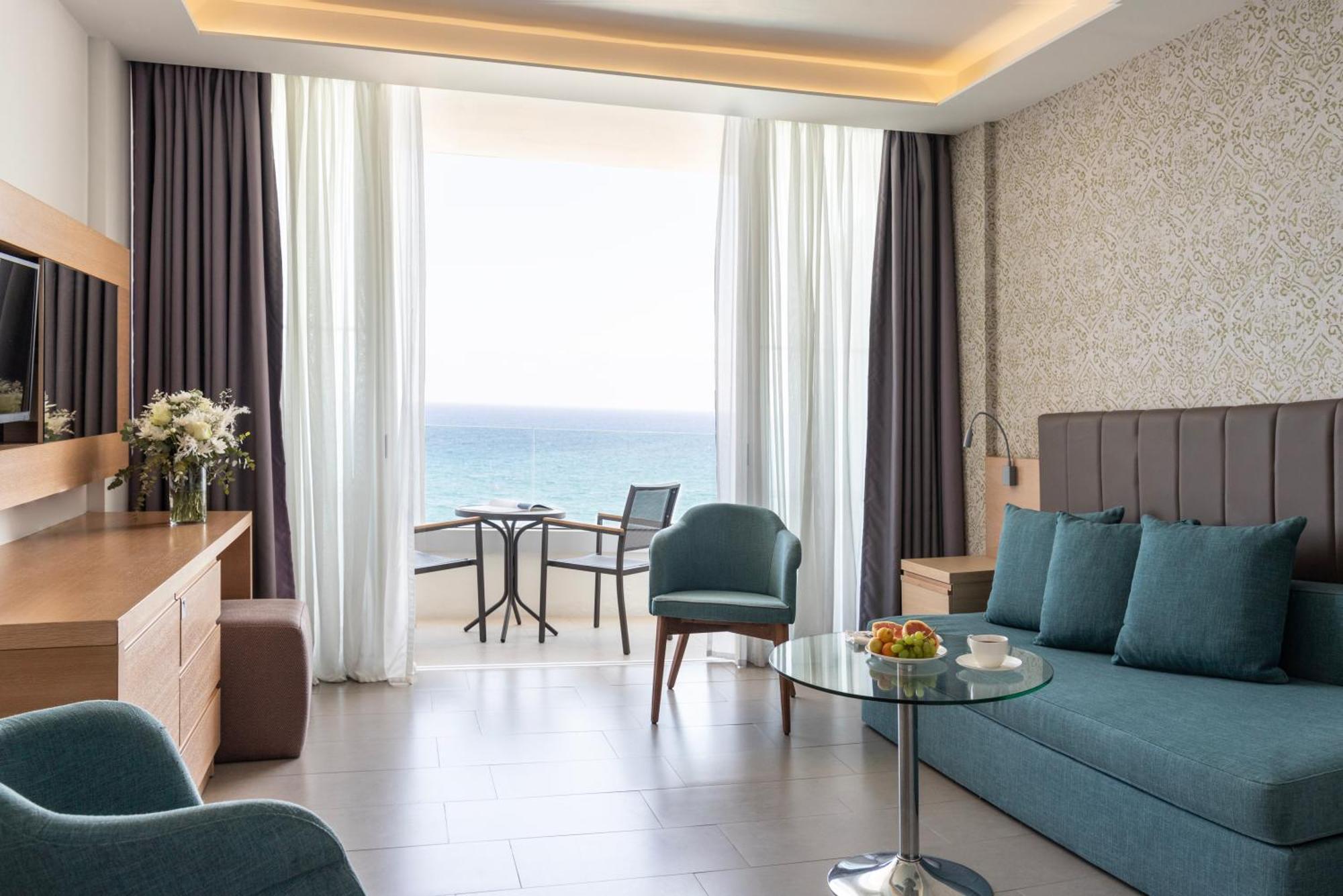 Hotel Royal Apollonia By Louis 5*