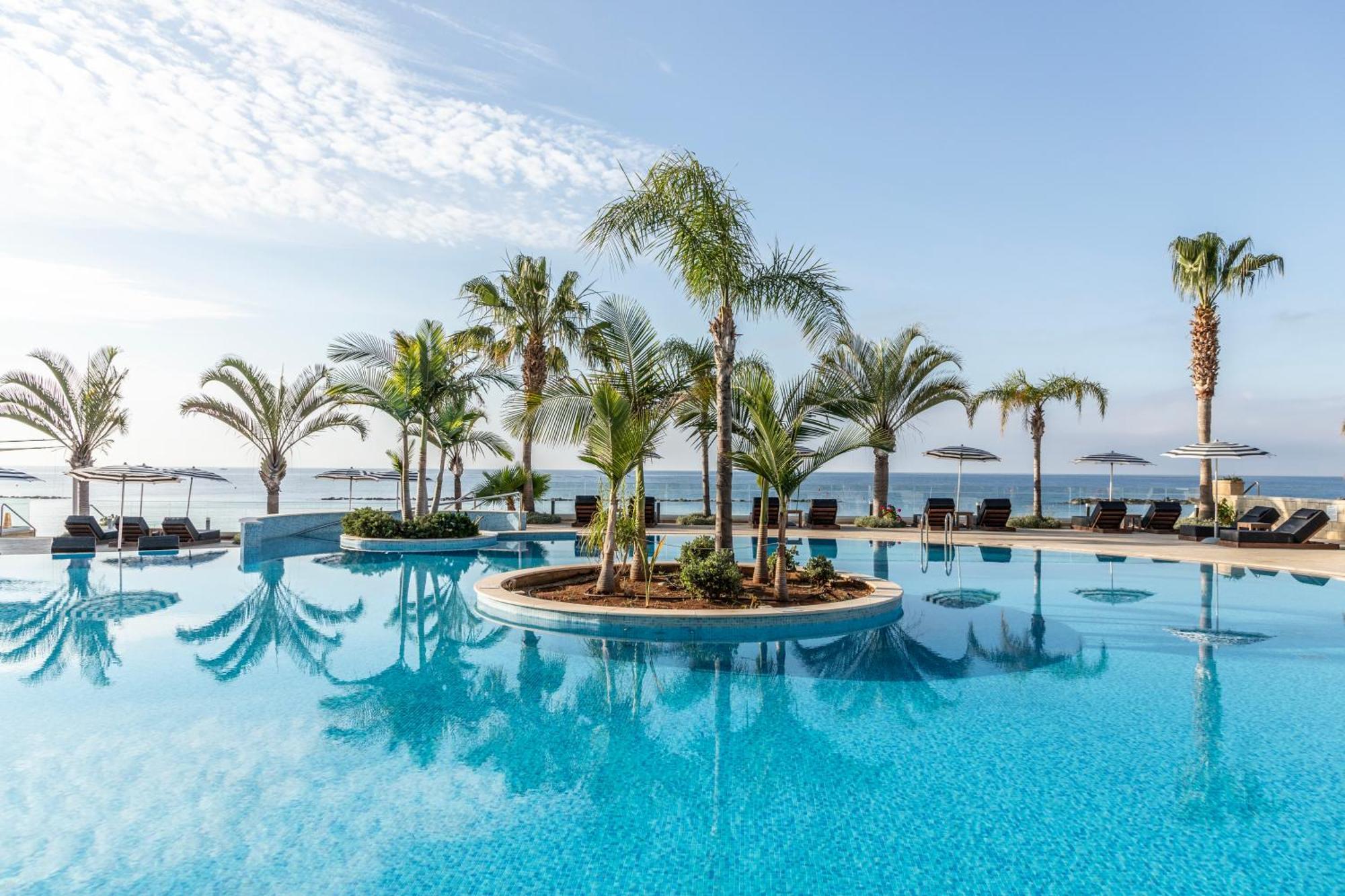Royal Apollonia By Louis Hotel
