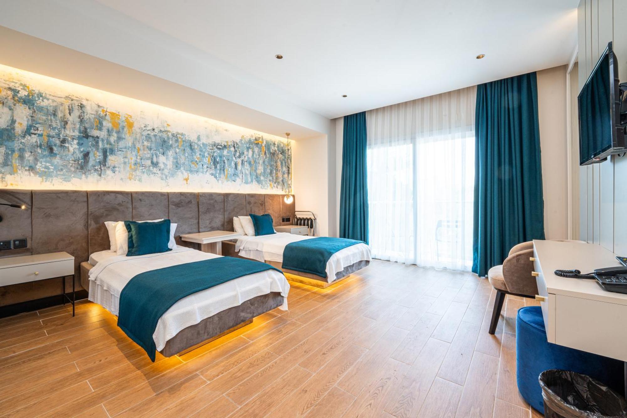Hotel Manolya Lapithos (Northern Cyprus)