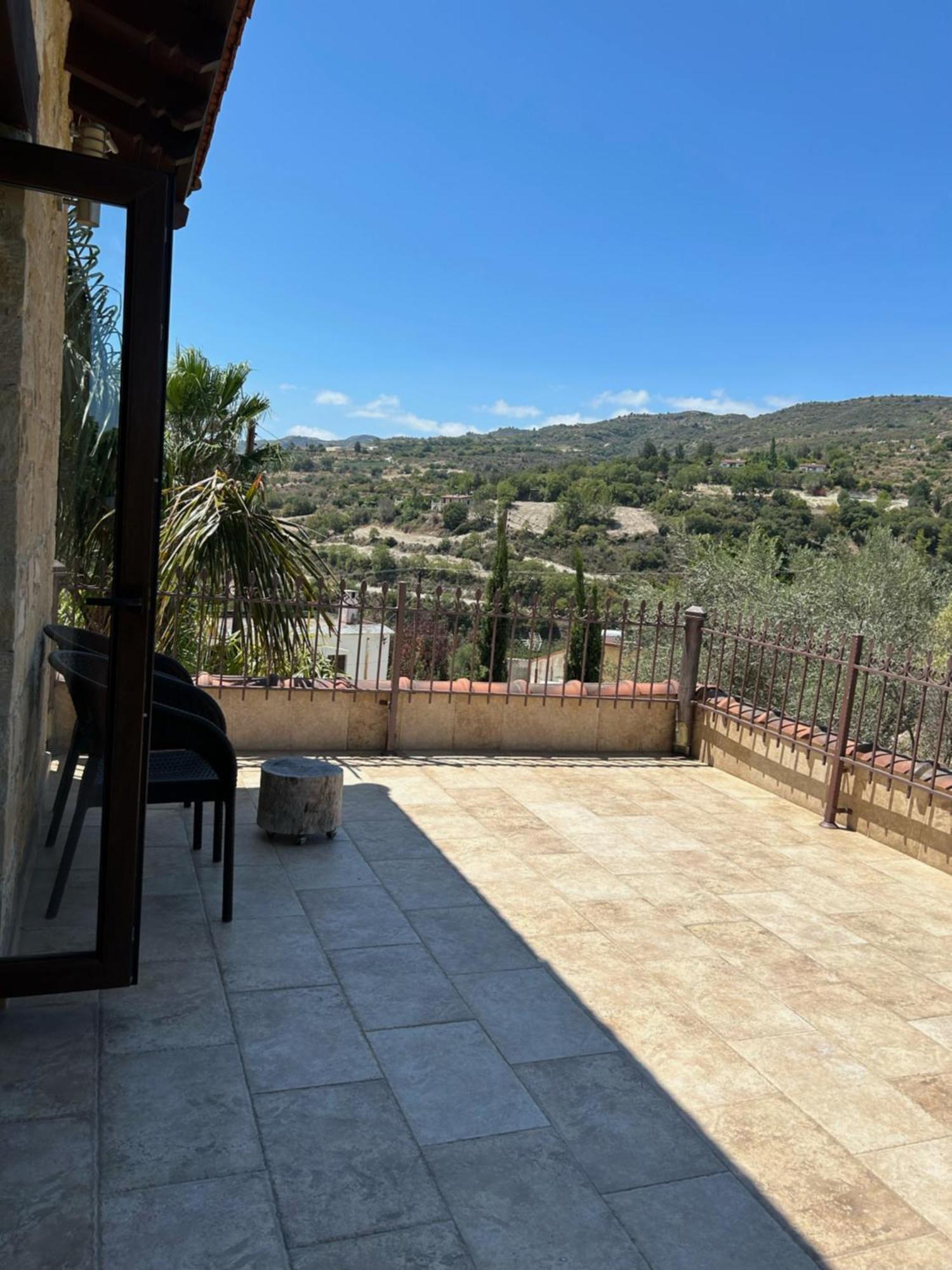 Villa Valencia Grove Miliou