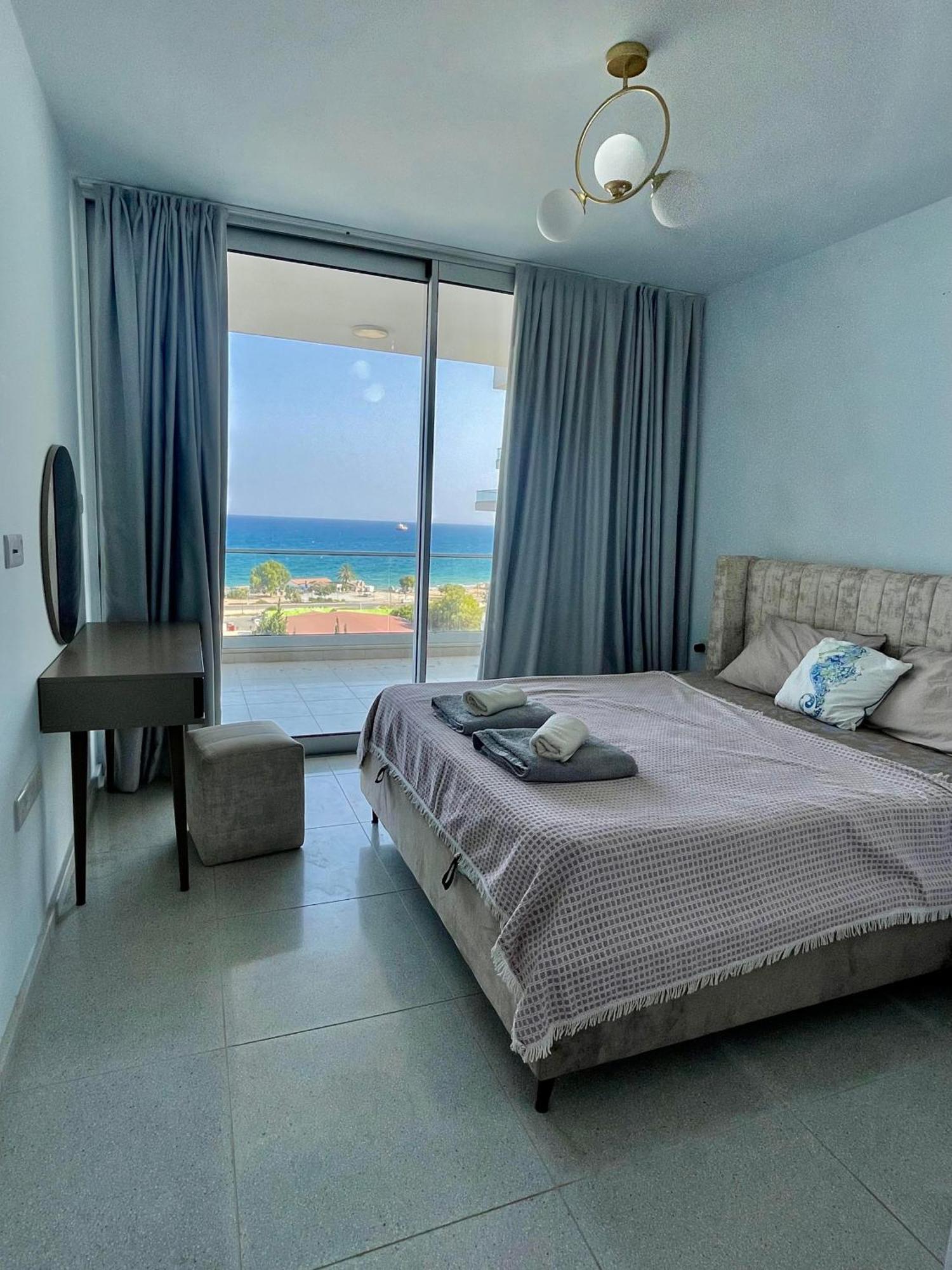 Sea View By The Coast Apartment Famagusta (Northern Cyprus)