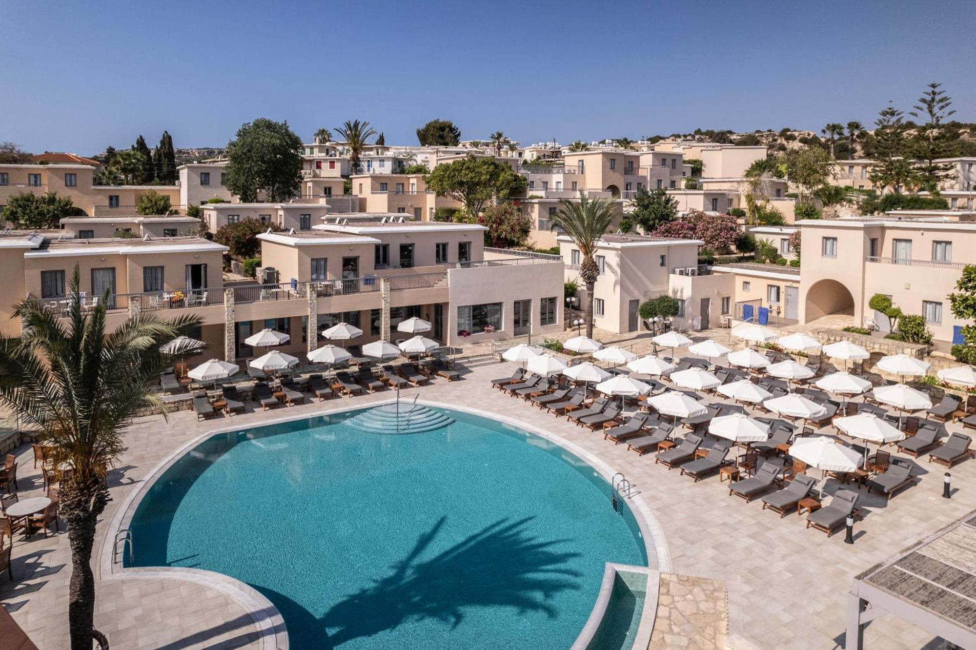 Louis St. Elias & Waterpark 4*