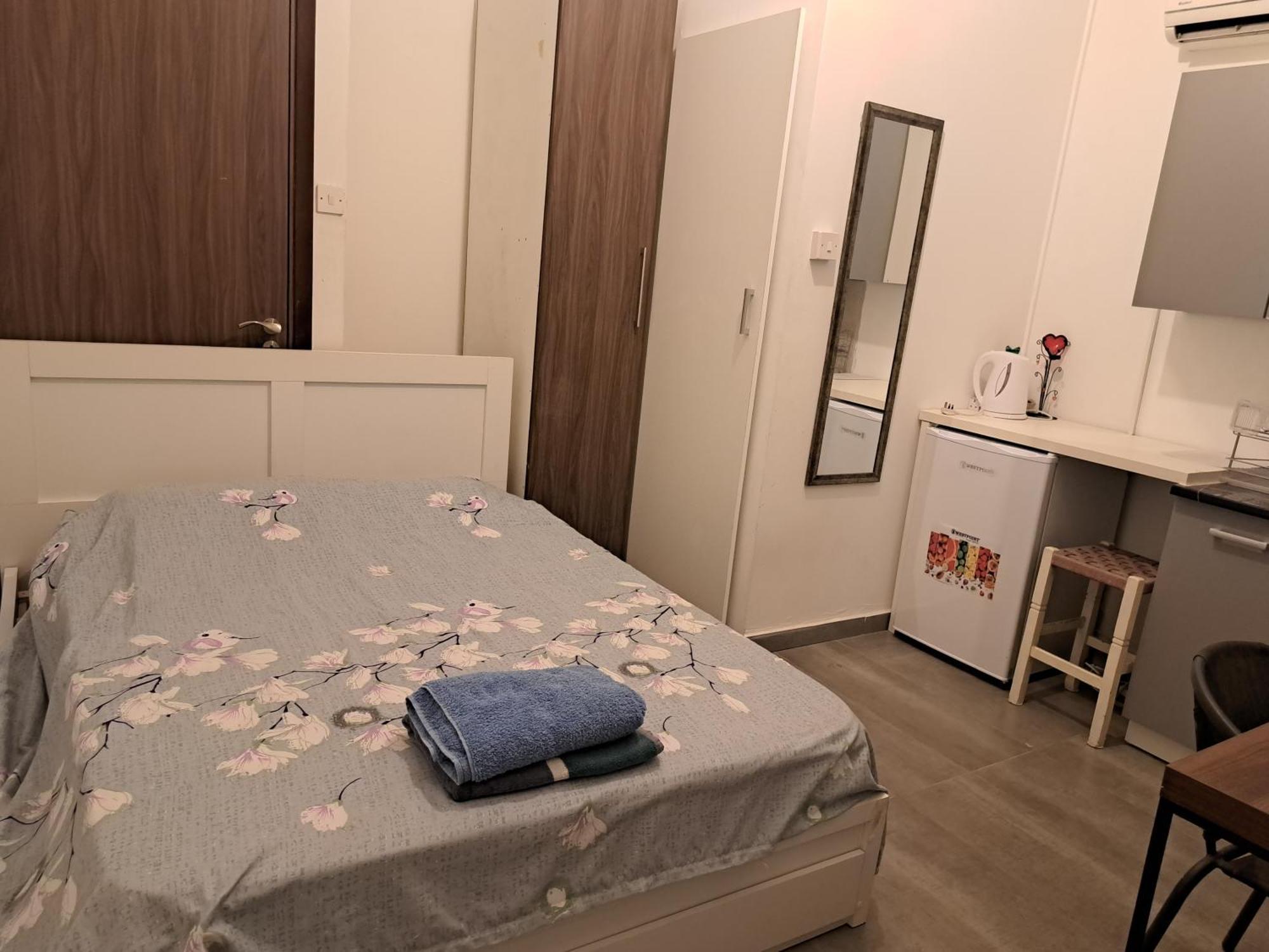Apartment Center *