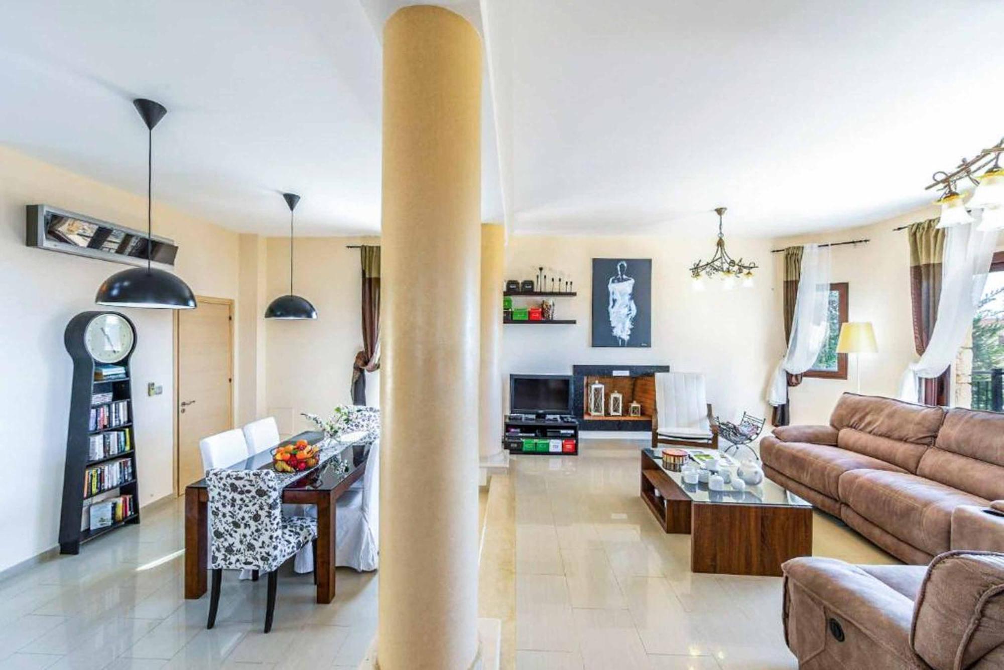 Villa Petrides