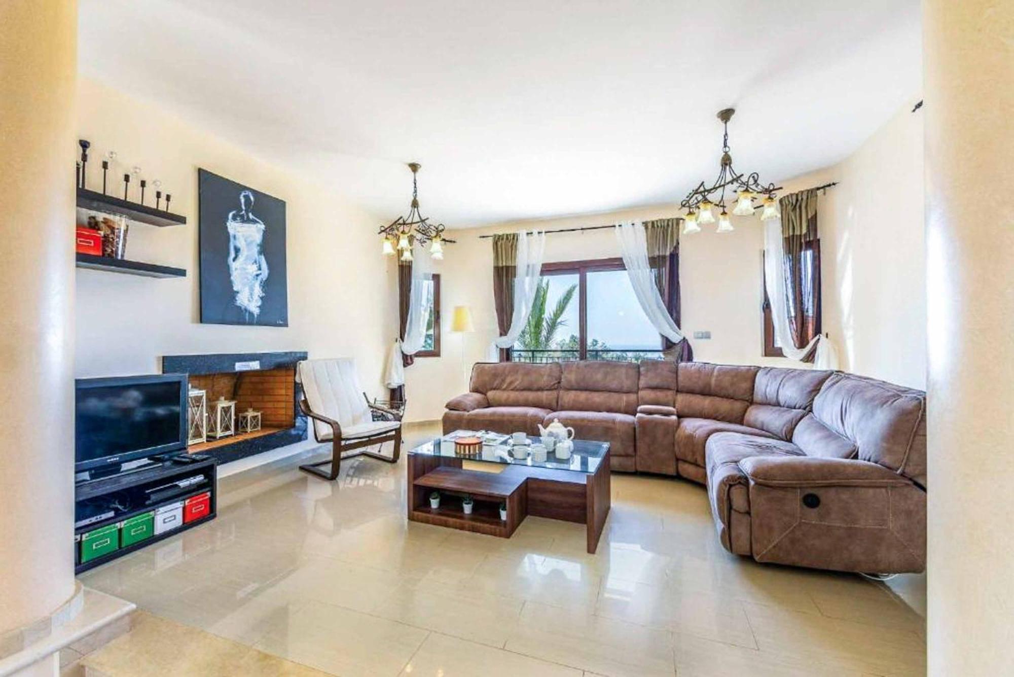 Villa Petrides Argaka