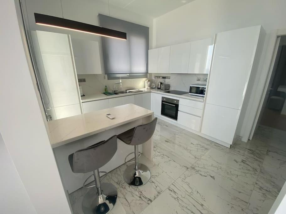 The Address -beachfront 2 Bedroom Limassol
