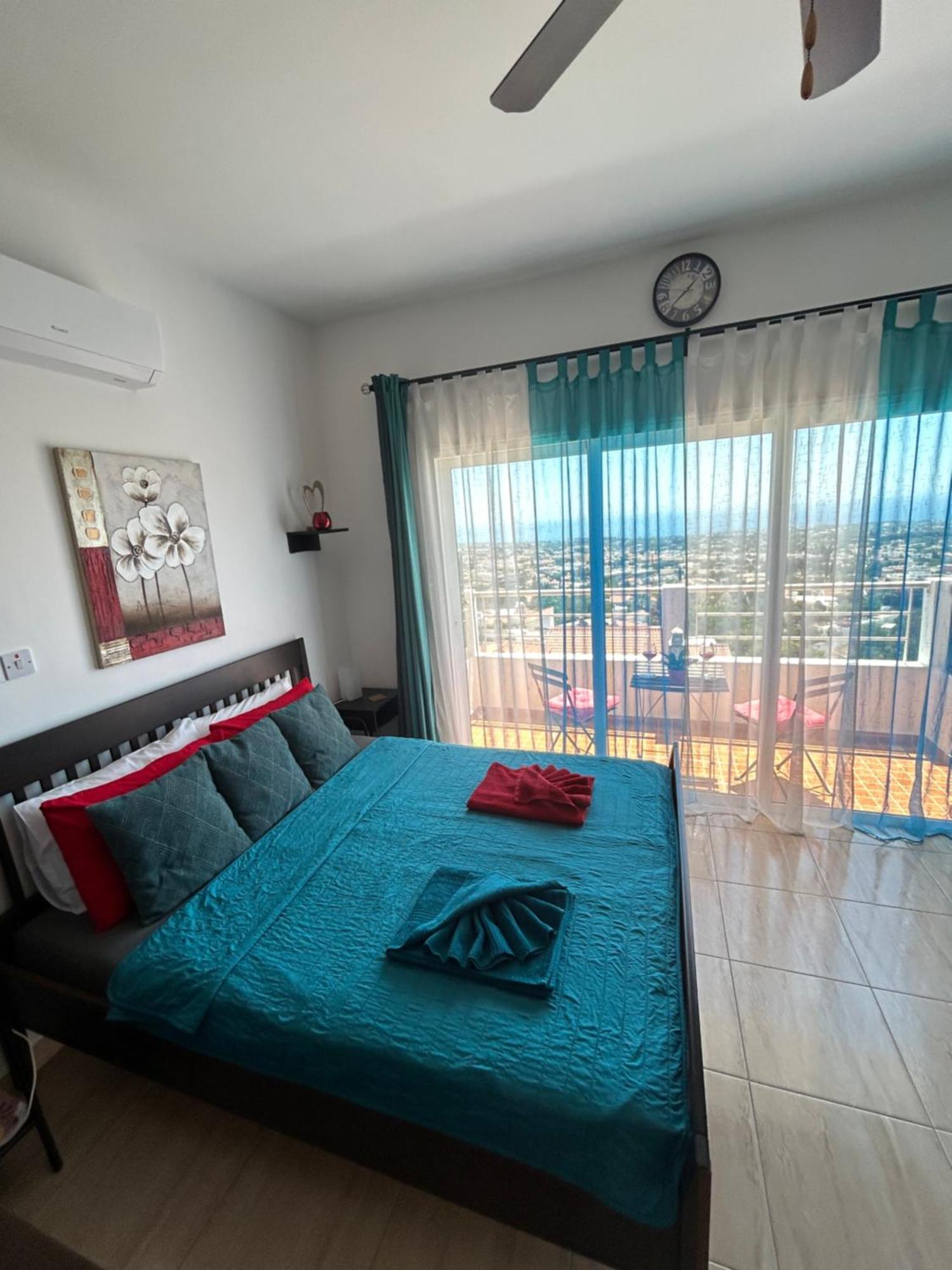 2 Pmp Adamia The Sea View Apartment *