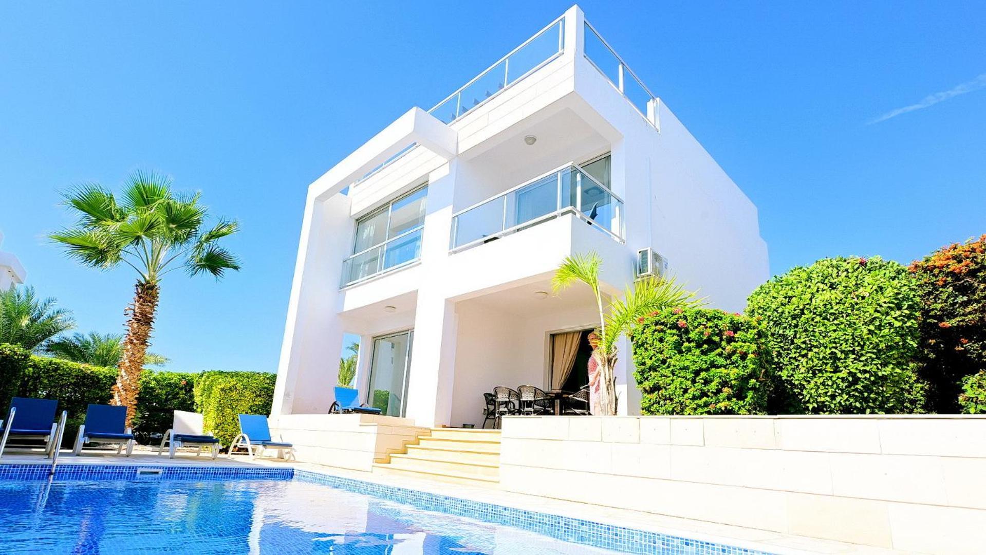 Nasia Villa Peyia