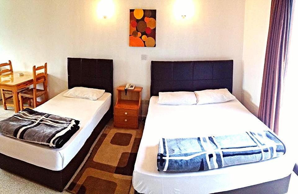 Bare Hill Aparthotel