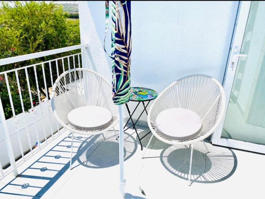 Exclusive Larnaca 2 Min 8 Sleeps