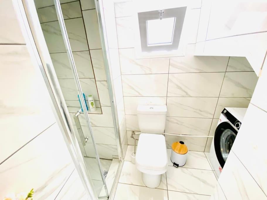 Villa Exclusive Larnaca 2 Min 8 Sleeps Pyla