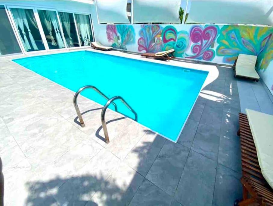Villa Exclusive Larnaca 2 Min 8 Sleeps